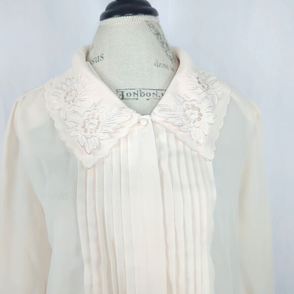 Vintage Josephine Blouse Large Cream Pin Tuck - Picture 2 of 9